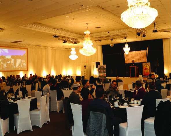 Community Raises $72,000 at Fundraising Dinner for Baitul Mukarram Mosque Project in Burnaby