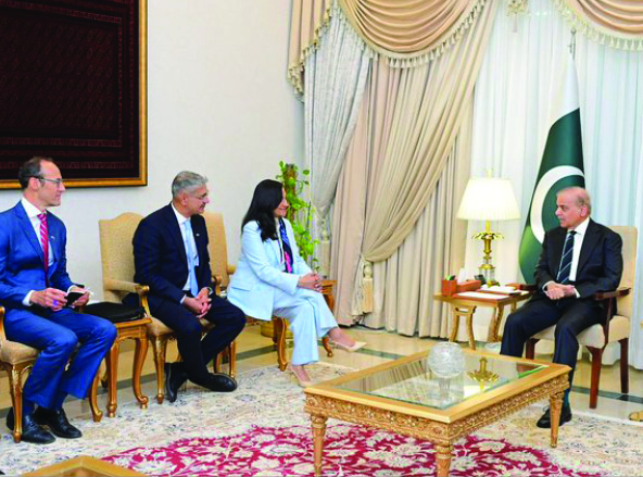 Canada Ends 20-Year Diplomatic Drought With Pakistan, Pledges $47 Million in Aid
